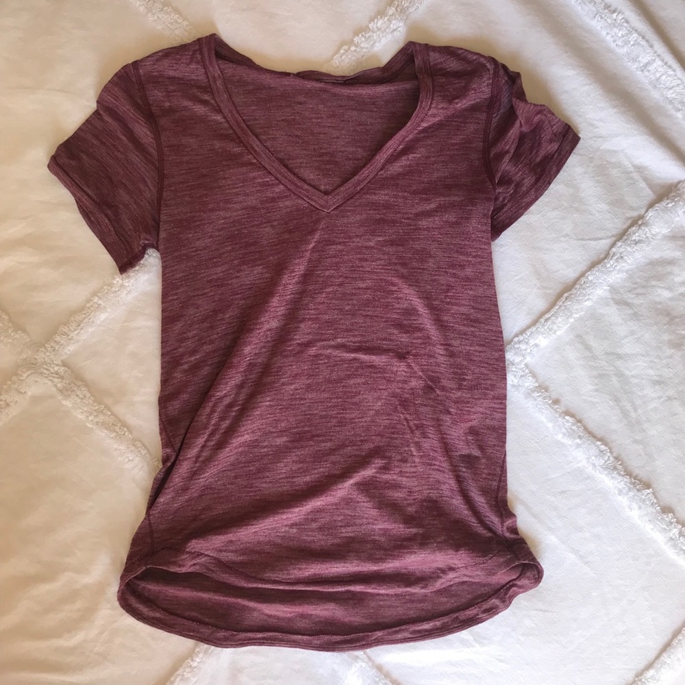 LULU LEMON WORKOUT TEE